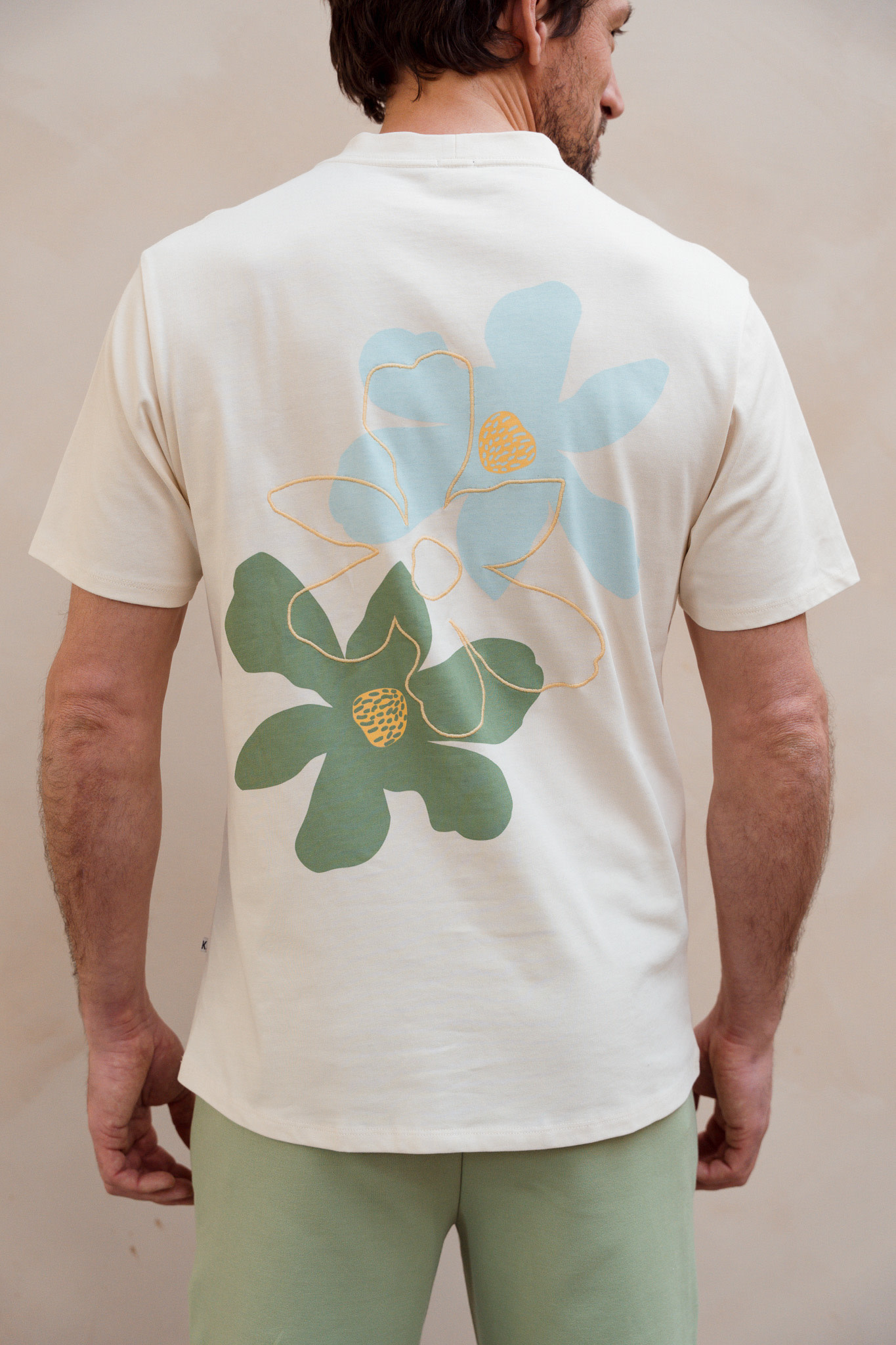 Kultivate Flowers Tee Egret