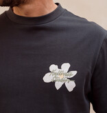 Kultivate Flowers Tee Woodland Gray