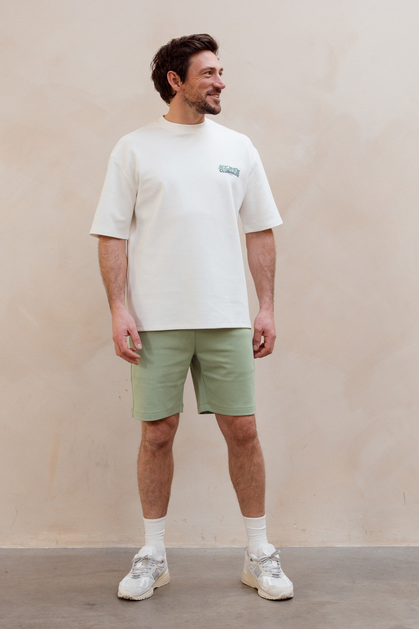 Kultivate Luxury Clubhouse Tee Egret