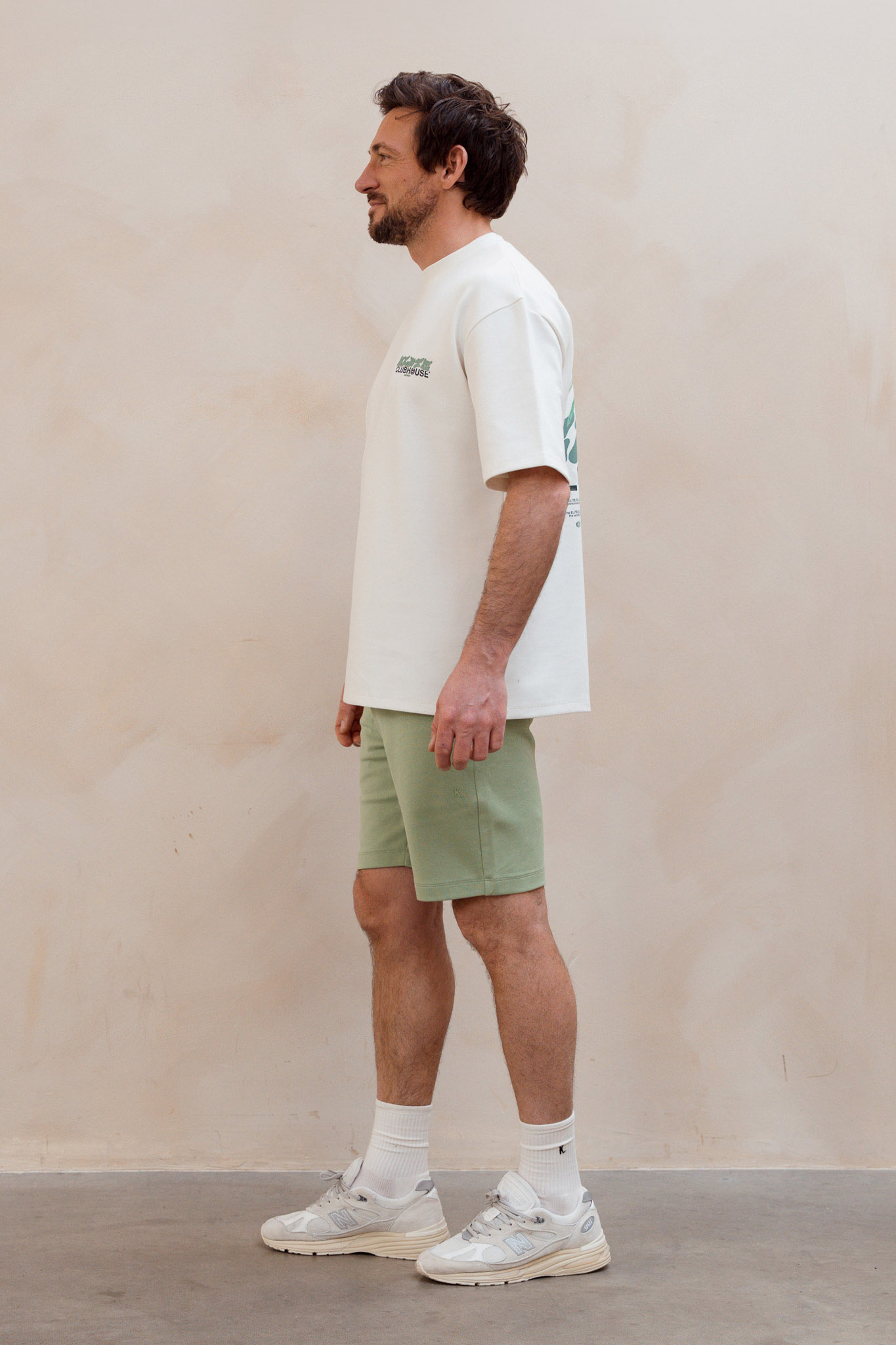 Kultivate Luxury Clubhouse Tee Egret