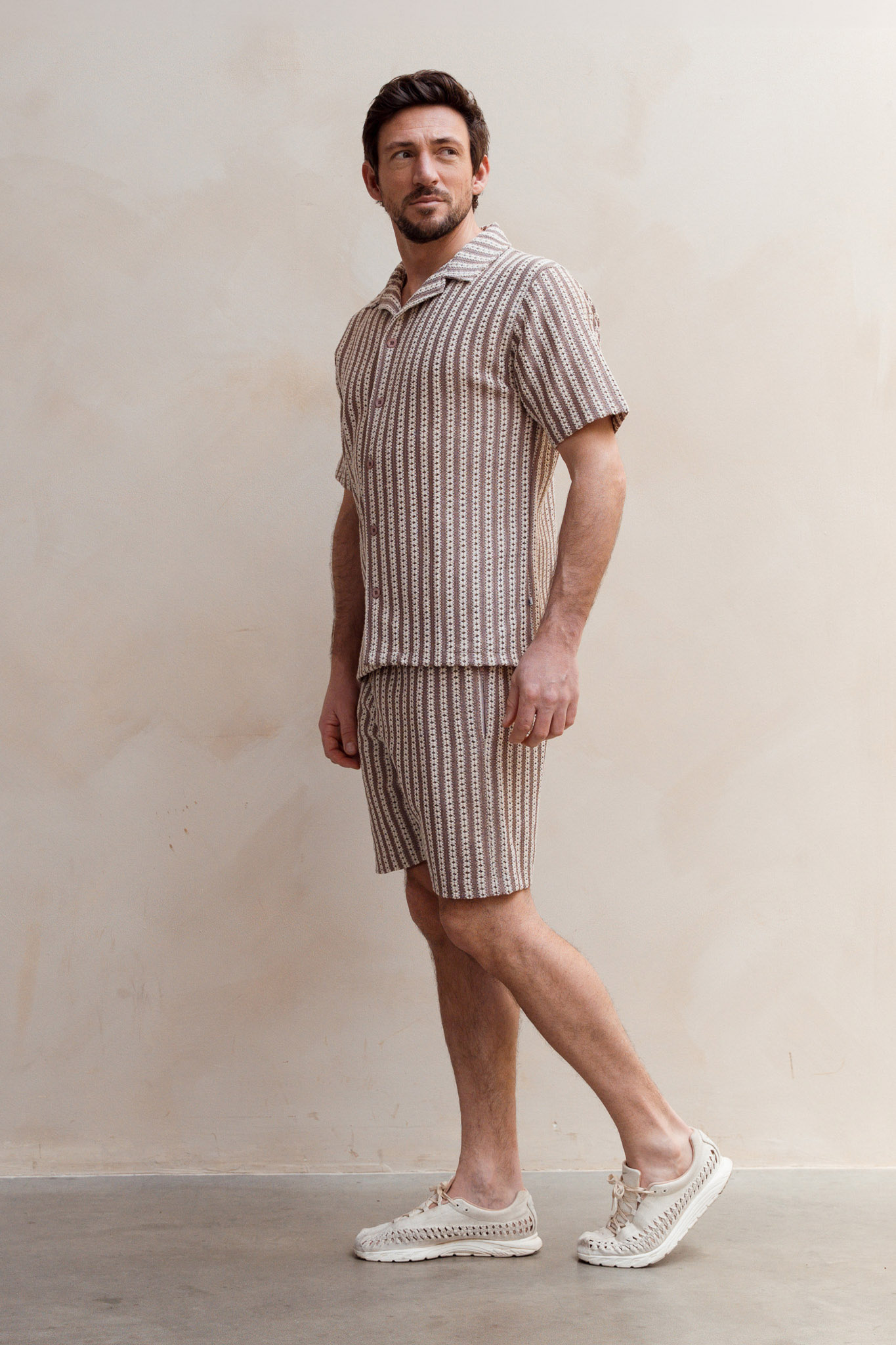 Kultivate Crochet Short Whitecap Grey