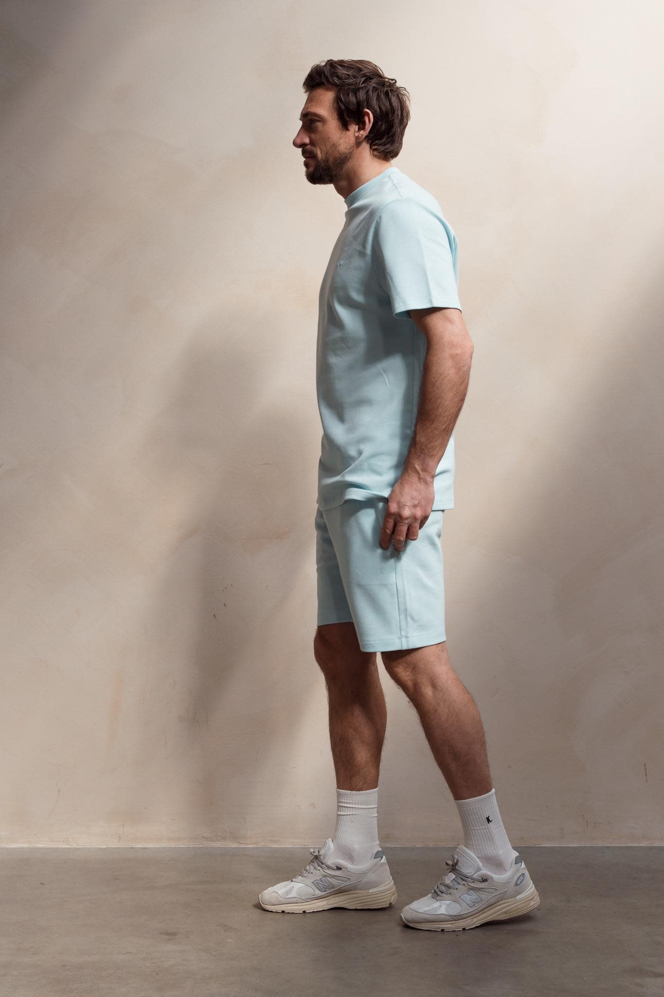 Kultivate Luxury Comfy Tee Blue Glow