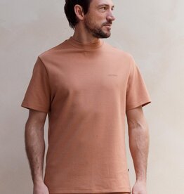 Kultivate Luxury Comfy Tee Mocha Mouse