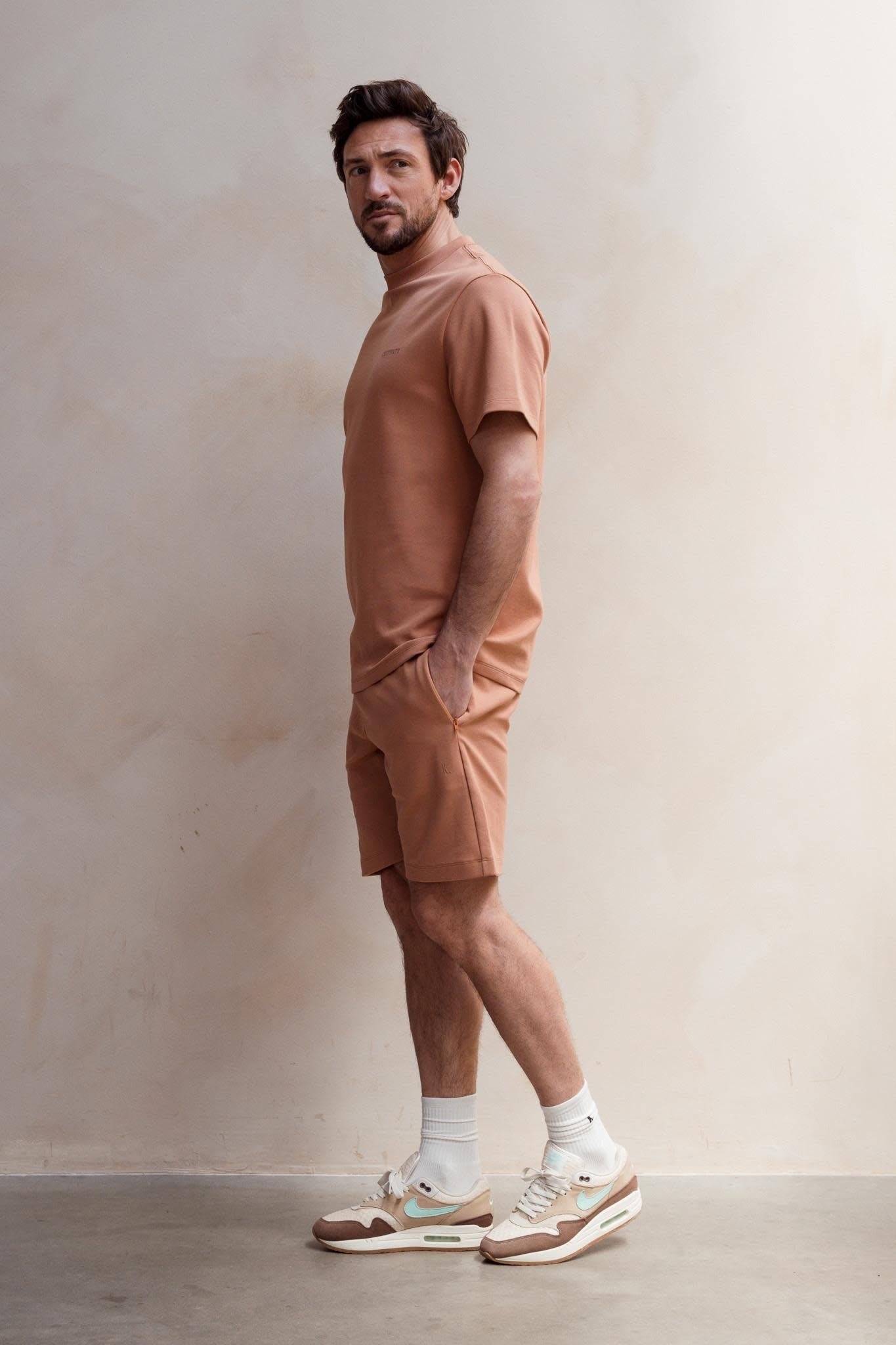 Kultivate Luxury Comfy Tee Mocha Mouse