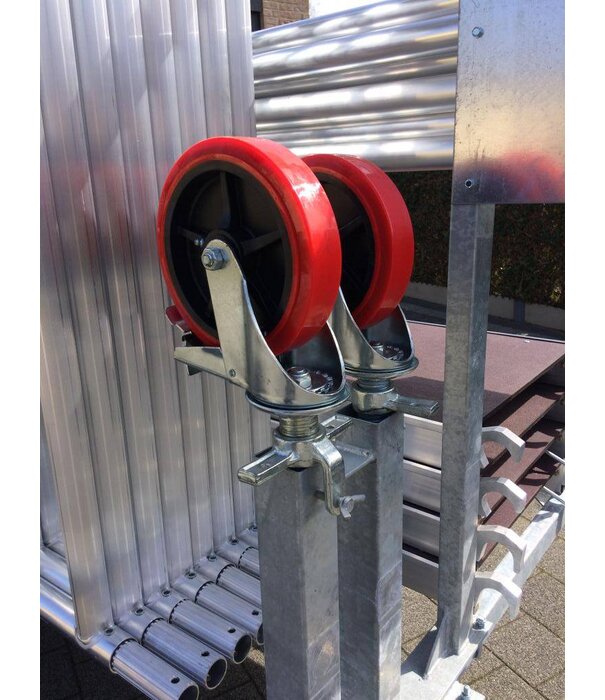 EuroScaffold Échafaudage roulant EuroScaffold Original 135x250 - 14 m + remorque
