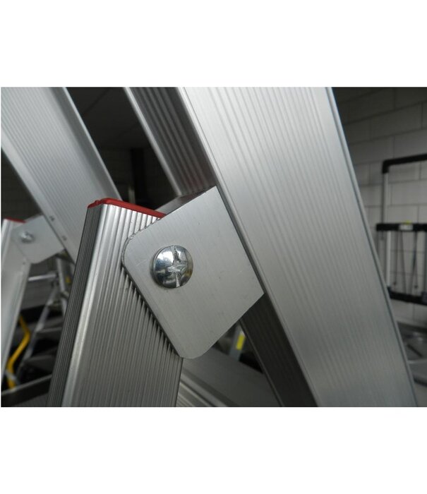 Jumbo Escabeau 4 marches Jumbo SuperPRO