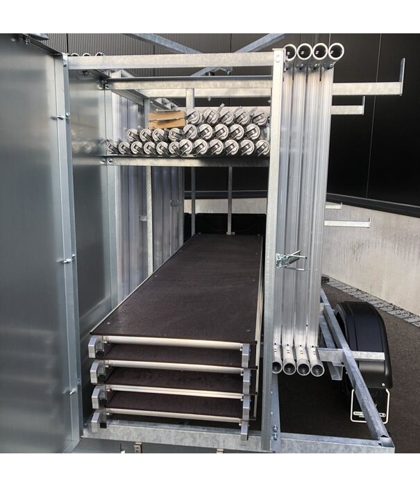EuroScaffold Euroscaffold PRO échafaudage roulant 135x250 - 8 m + remorque fermée