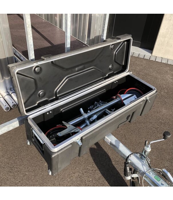 EuroScaffold Euroscaffold Rollgerüst Original 135x250 - 10 m mit abschliessbare Anhänger