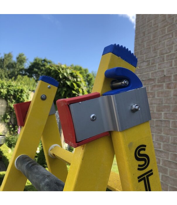 Staltor Staltor Kunststoff-Schiebeleiter Fiberglas 2x6 Sprossen mit Traverse