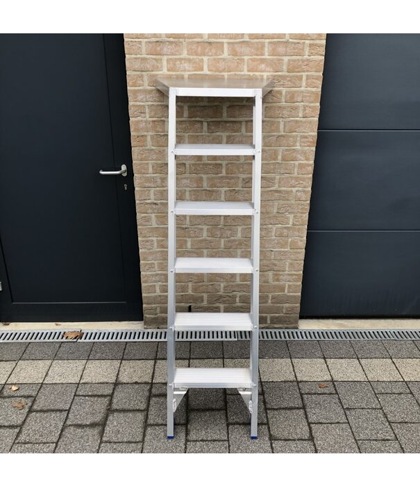 Solide Escabeau de plâtrier jointoyeur 6 marches Solide