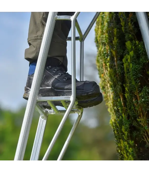 Vultur ladders Vultur tripod ladder 240 cm met platform en 1 poot verstelbaar