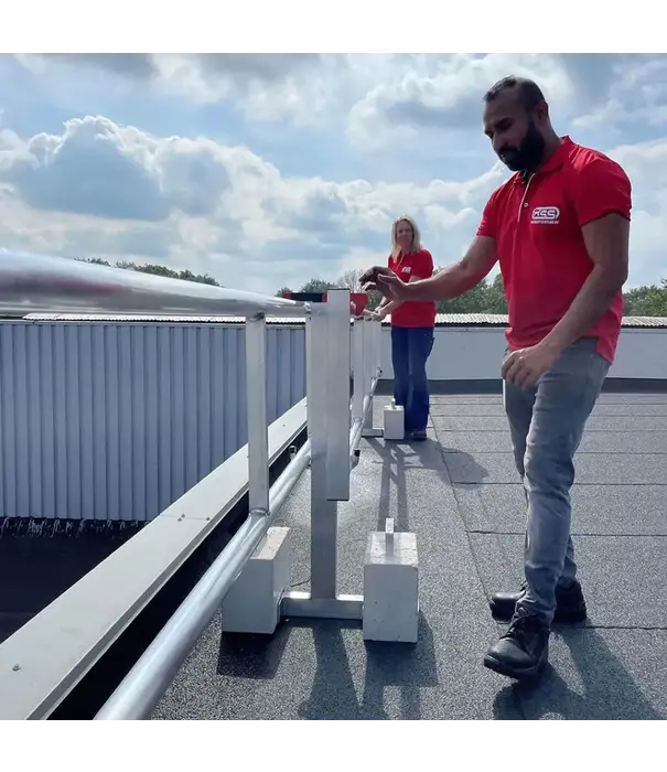 Roof Safety Systems RSS Flachdach Kompakt 40 Meter + Transportgestell