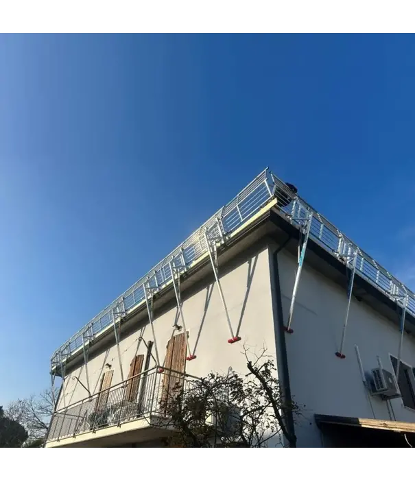 EuroScaffold SGS protection de bord de toit 6 mètres toit en pente