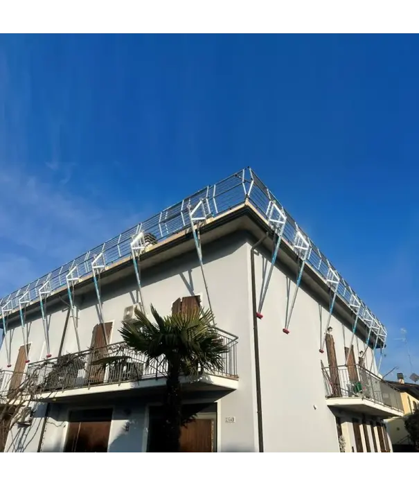 EuroScaffold SGS dakrandbeveiliging 18 meter schuin dak