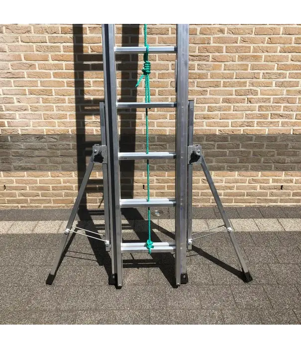 Tubesca - Comabi Tubesca Platinium Seilzugleiter 3x16 Sprossen