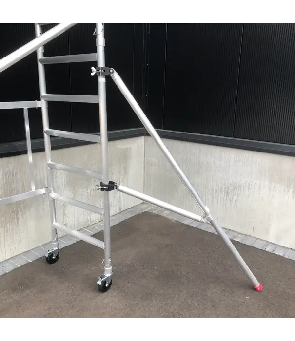 EuroScaffold Kamersteiger Euroscaffold werkhoogte 7,50 m