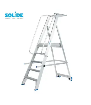 Solide plateforme mobile pliable 5 marches PMP05