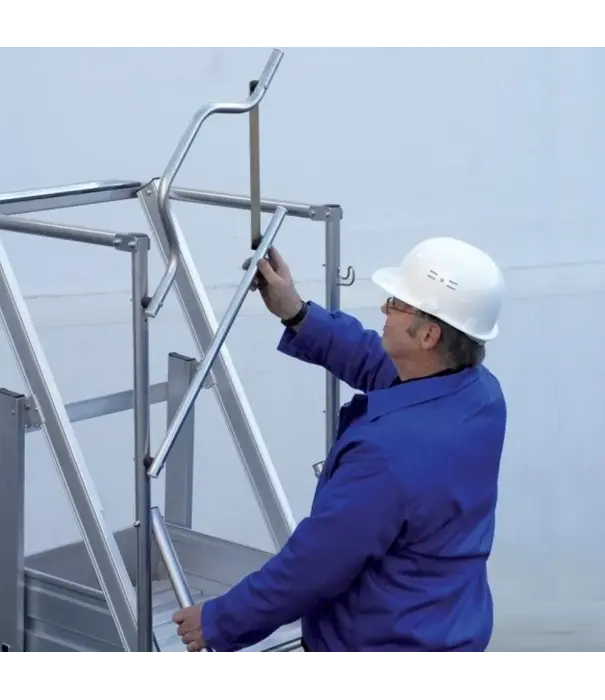 Tubesca - Comabi Tubesca mobiele bordestrap 14 treden | Verrijdbare magazijntrap