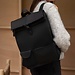 Violet Hamden Essential Bag sort rygsæk med laptop rum