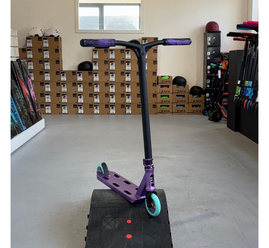 Kaiza Custom Stuntstep Paars