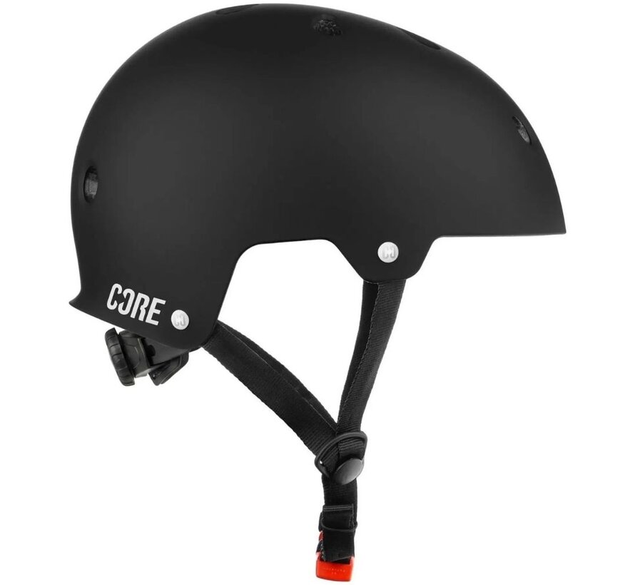 Action Sports Helm