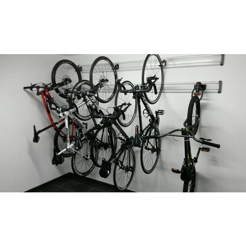 Sport & Fietsen | De garage van een sportieve familie