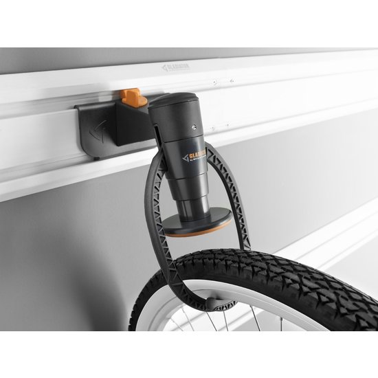 Uw fiets aan de muur hangen met de Gladiator® Muurklauw V3 Garageworks.nl