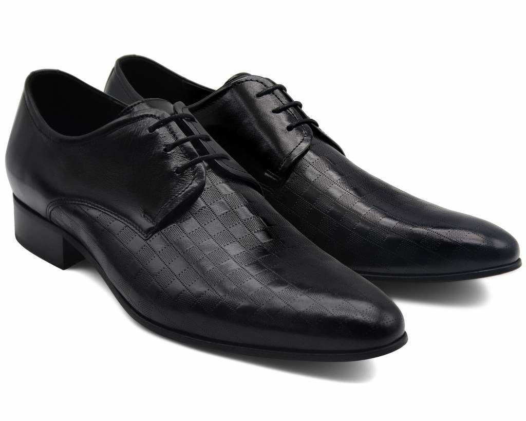 classy black shoes