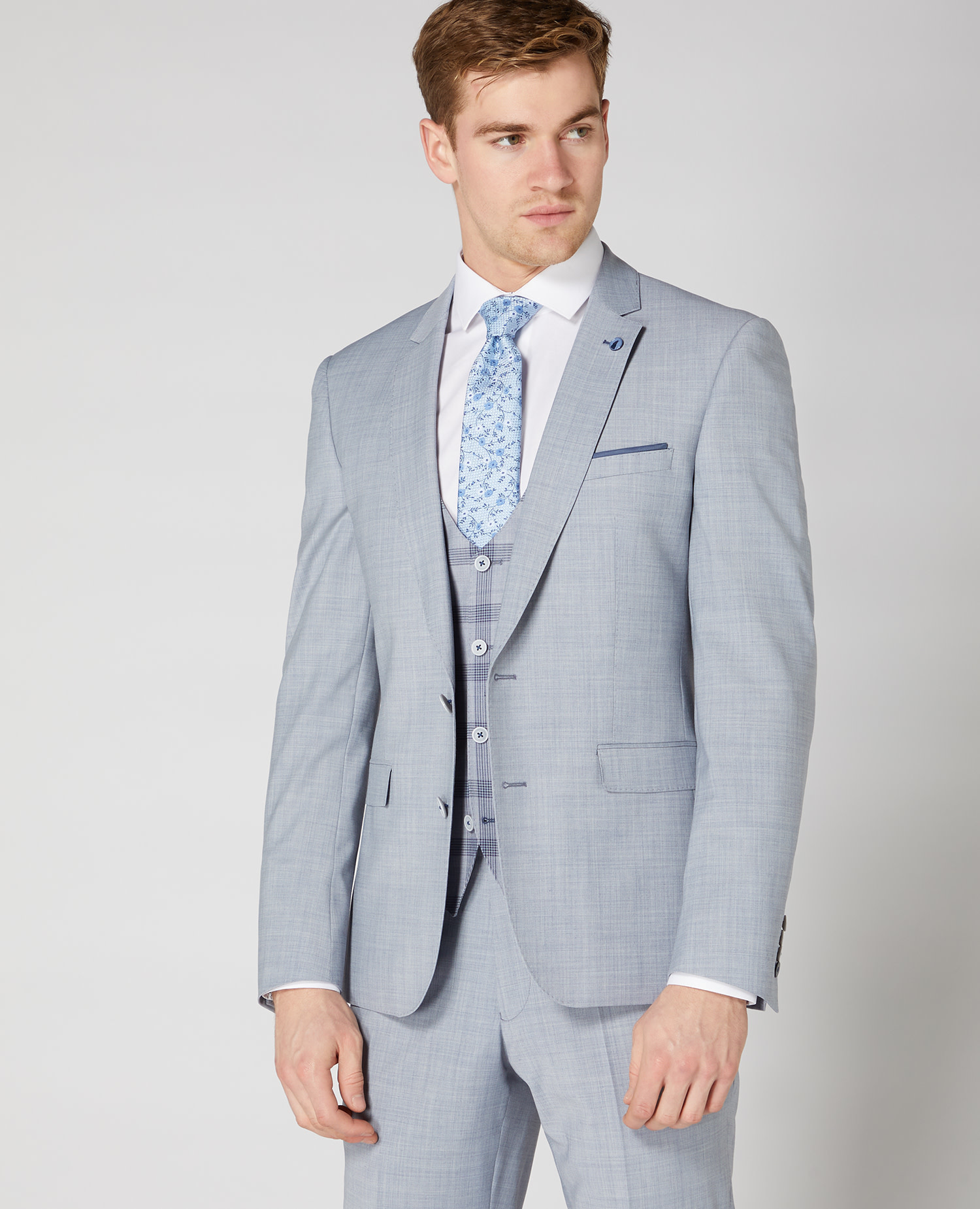 Remus Uomo Sky Blue 3 piece with check waistcoat