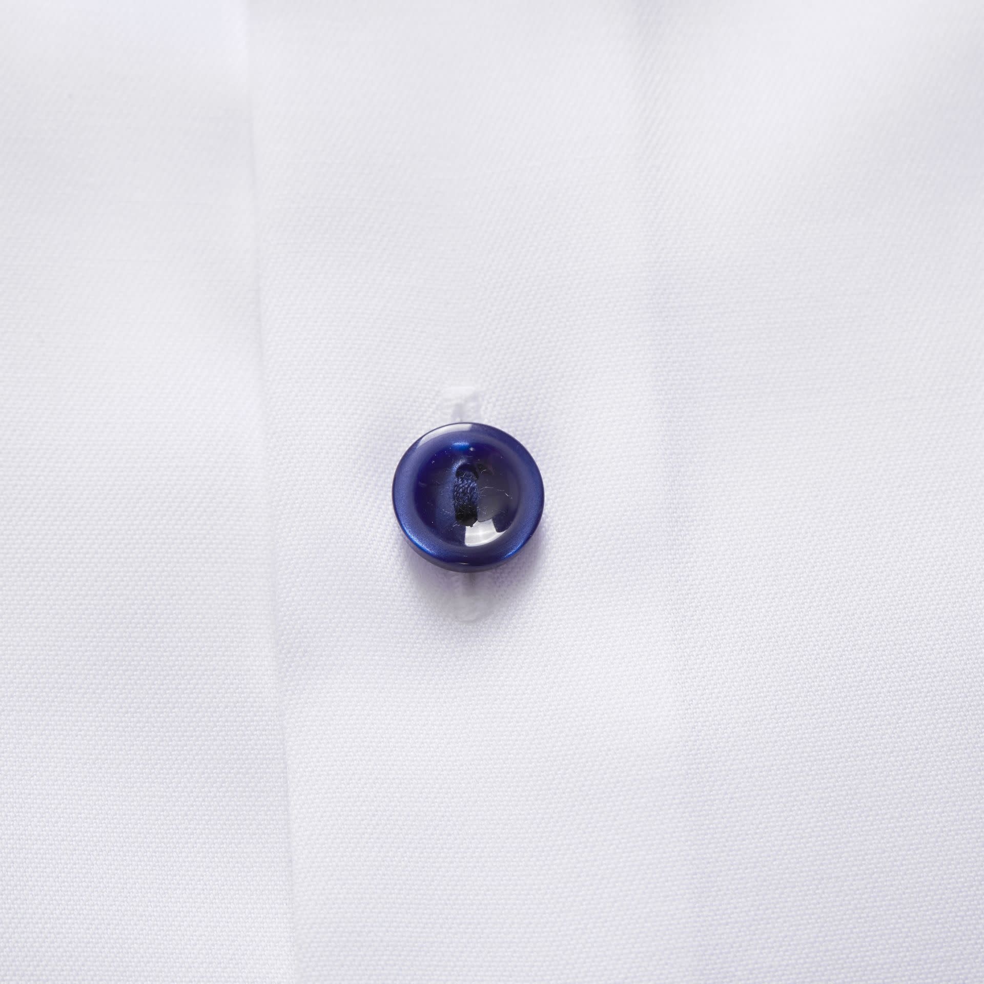 Eton Signature twill with Navy button