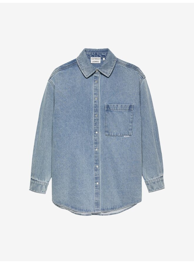 BUTTON UP DENIM JACKET