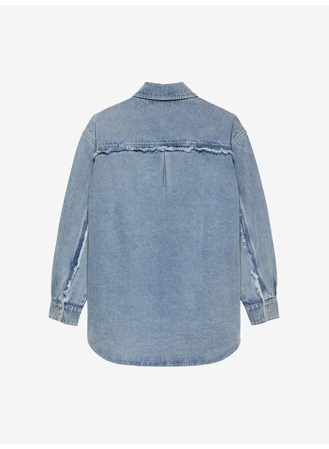 BUTTON UP DENIM JACKET