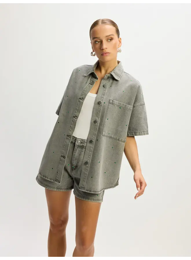 RELAXED SHORT STUDS ZAAR 2689