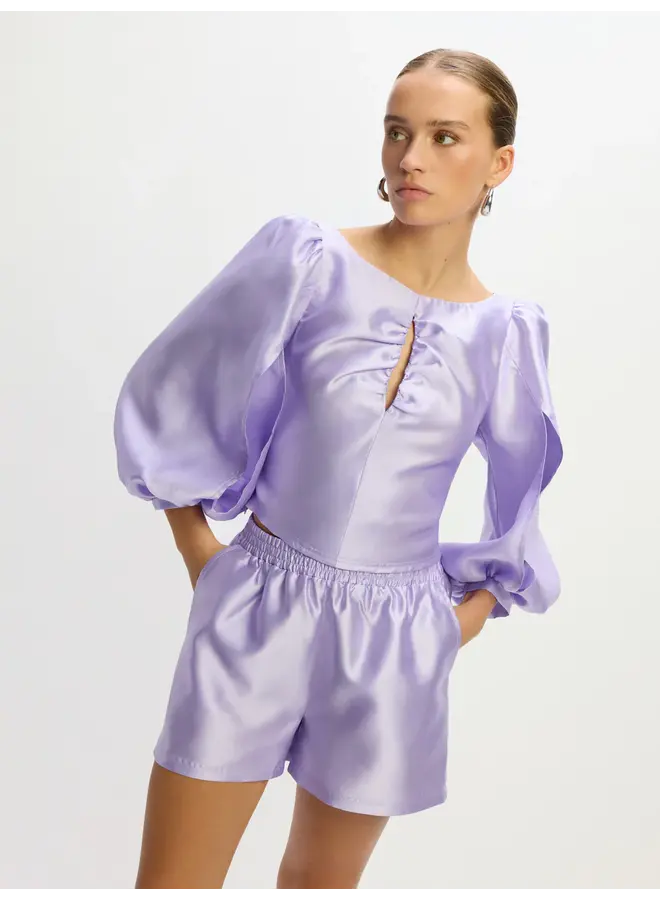SATIN SHORT MONE STYLE: 5801