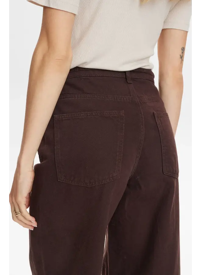 NUBROOKLYN JEANS