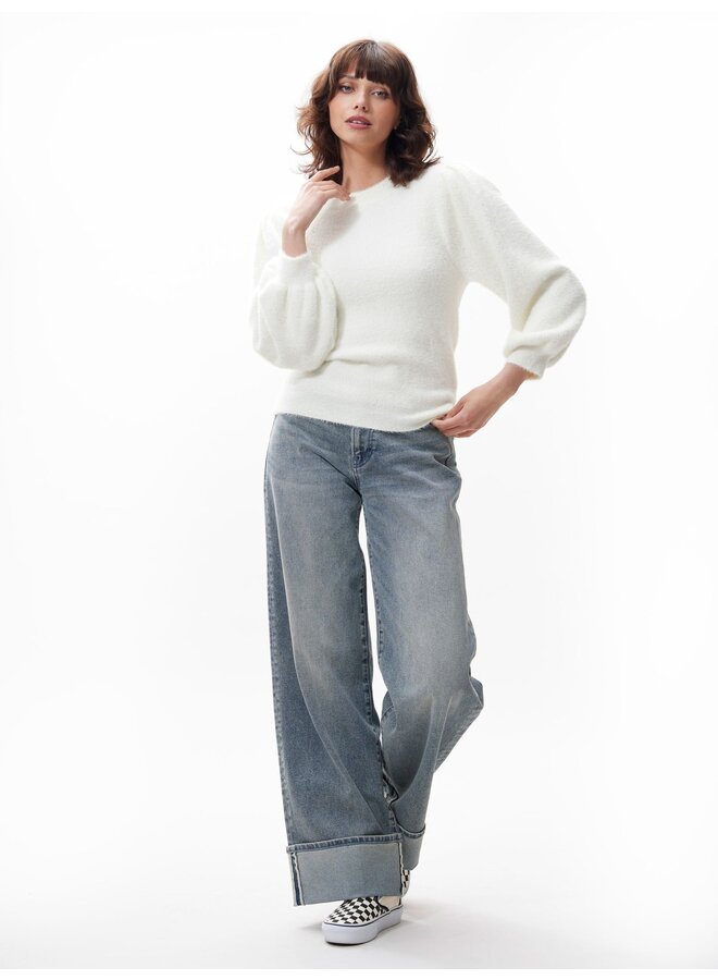FUZZY PUFF SLEEVE KNIT