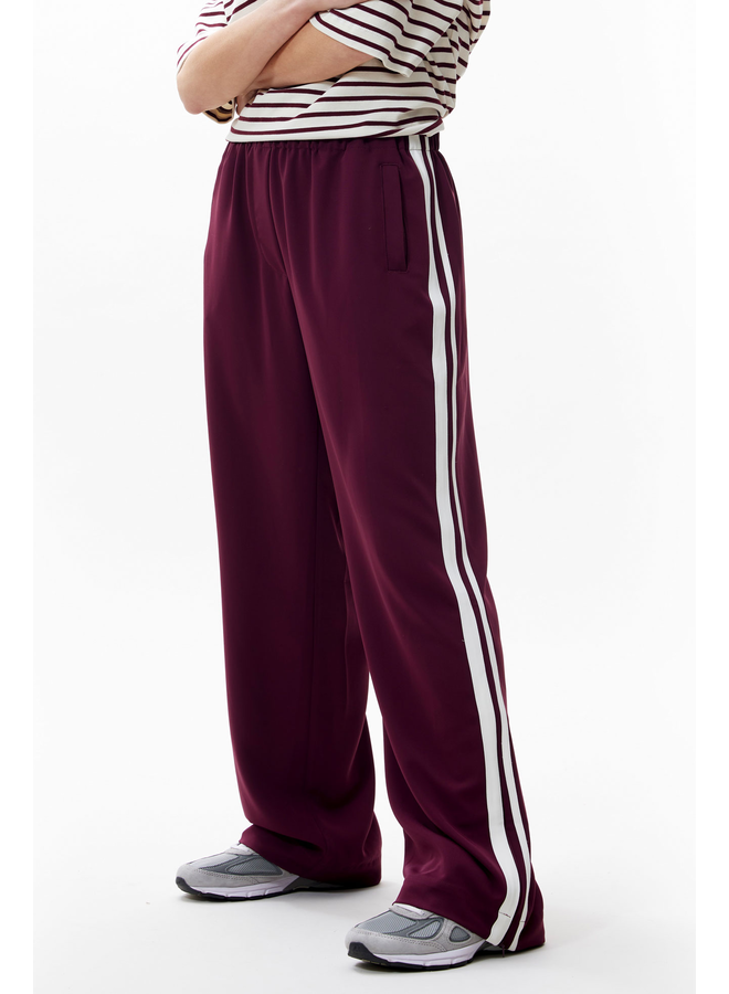 TRACKSUIT TROUSERS 2502015600