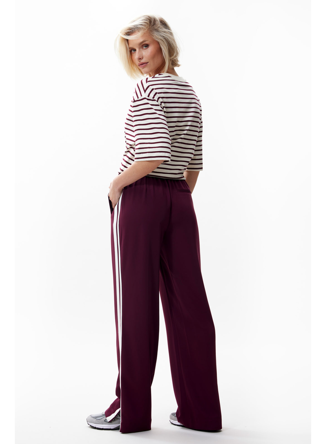 TRACKSUIT TROUSERS 2502015600