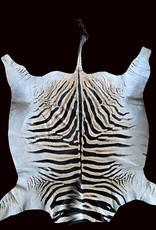 Zebra fur intentionally without headboard M295