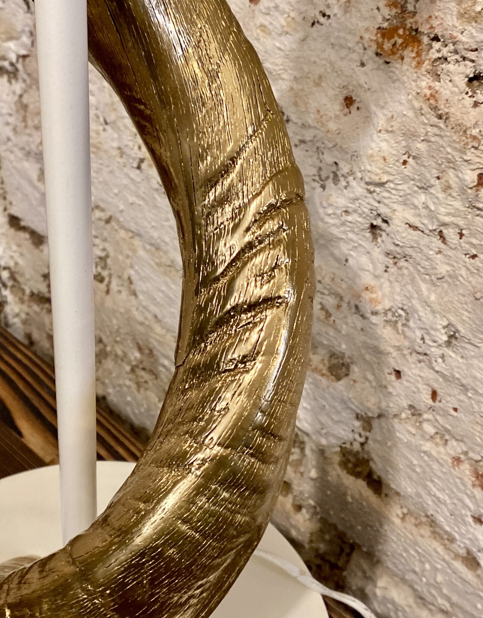 Kudu Horn Lamp XL White / Gold Lounge