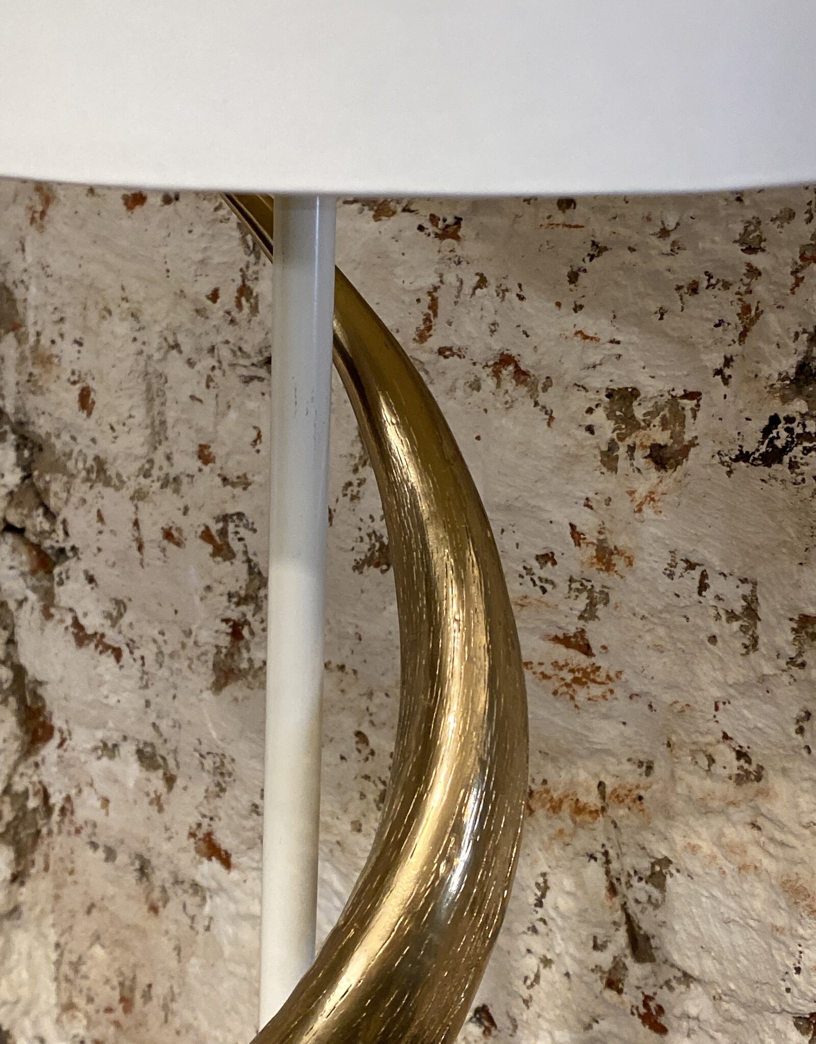 Kudu Horn Lamp XL White / Gold Lounge