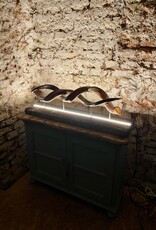 Handgefertigte Kuduhorn Tischskulptur – Einzigartiges Exotisches Design mit LED-Beleuchtung dimmbar - Copy