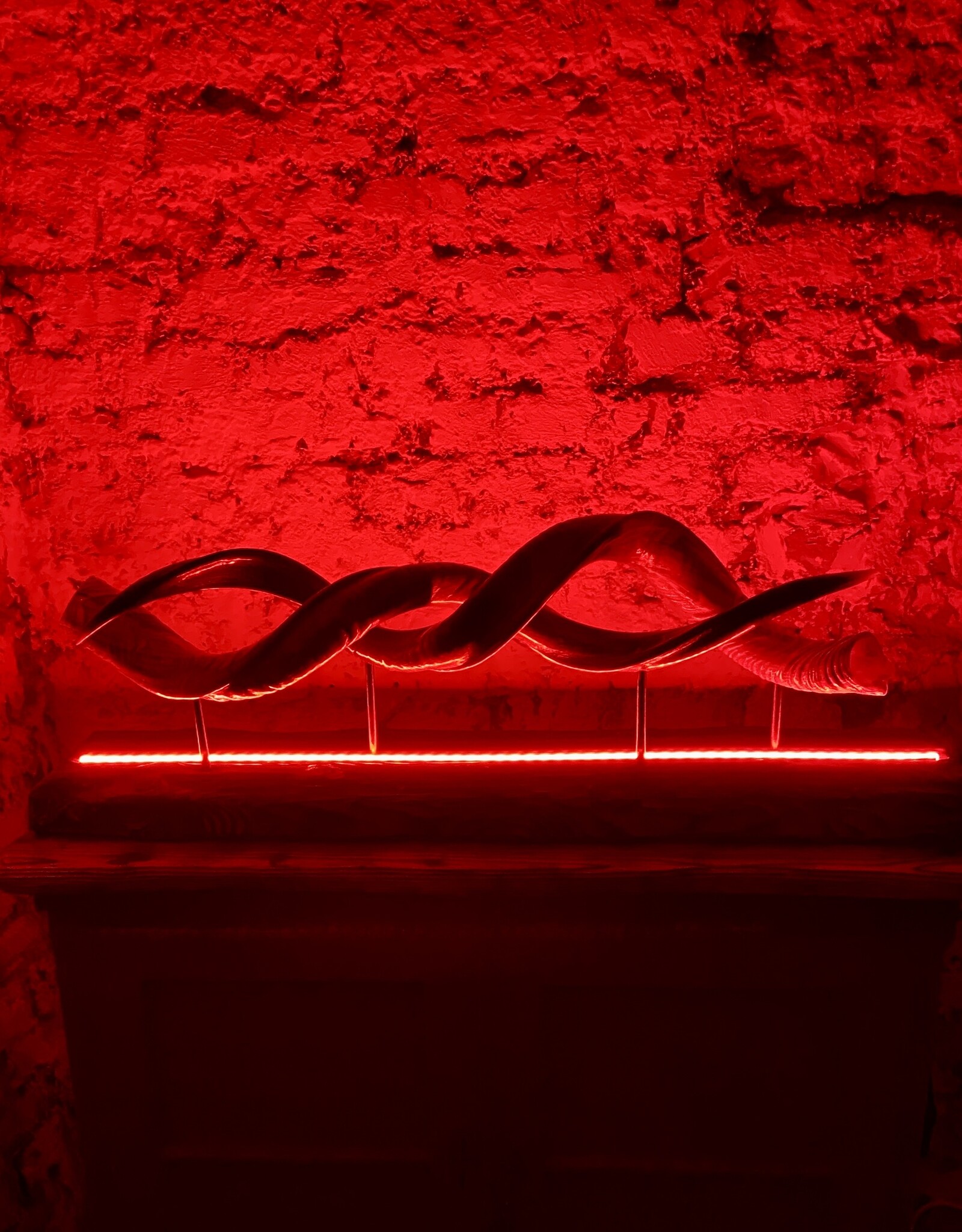 Handcrafted Kudu Horn Table Sculpture – Unique Exotic Design with LED Lighting