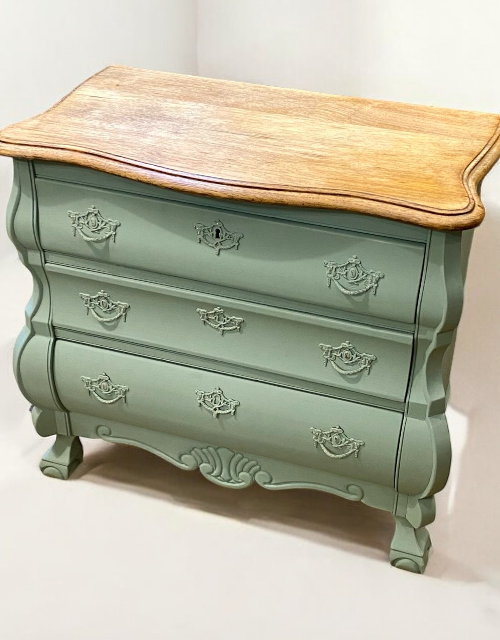 Old chest of drawers sideboard restored, Chippendale, Chippendale chest of drawers, baroque, in sage green