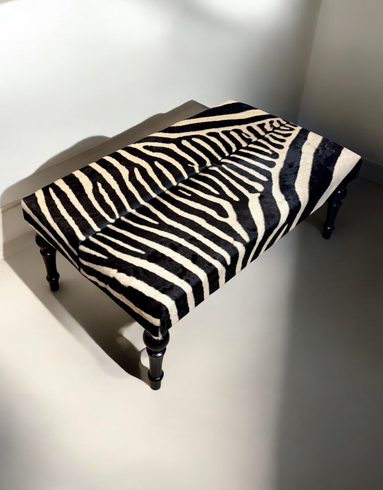 Zebra skin stool BIG CLASSIC, delivery time 4-8 weeks.