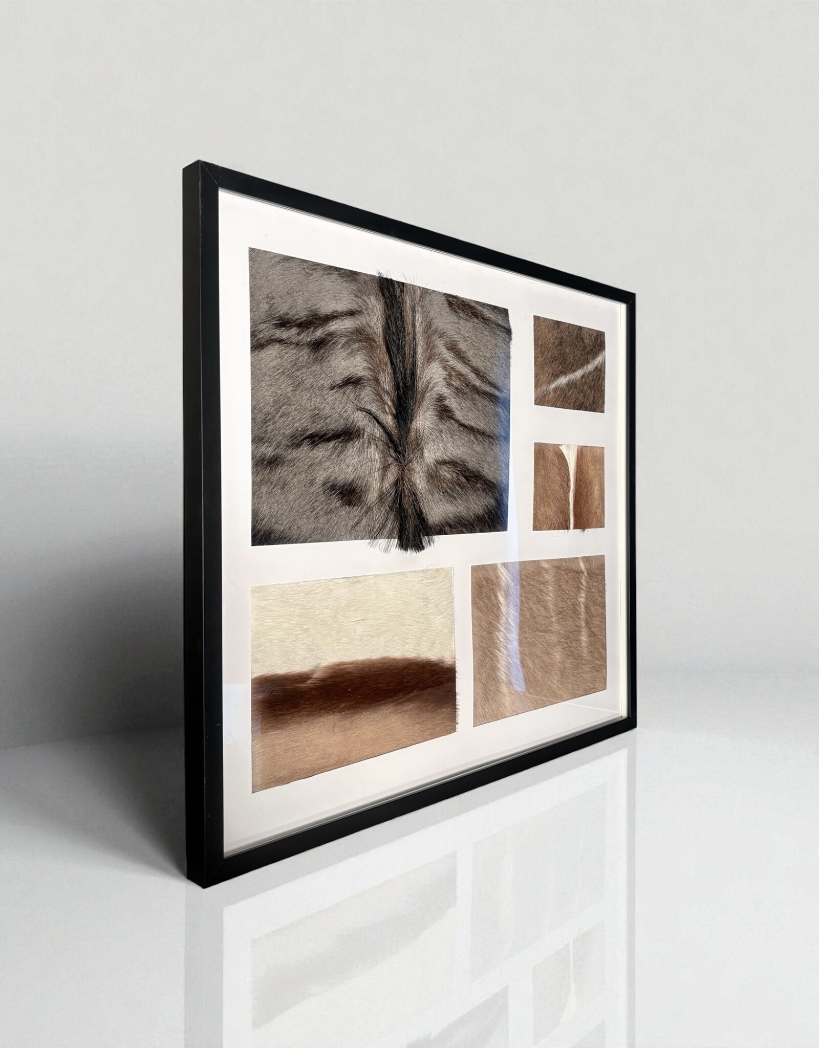Bilderrahmen mit echtem afrikanischen Fell – stilvoll & einzigartig 73 x 66cm