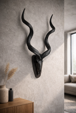 Large Black Kudu Horn Wall Decor – Majestic 95 cm Kudu Horns, Modern African Wall Art, Matte Black Horn Sculpture, Rustic Burnt Wood Mount