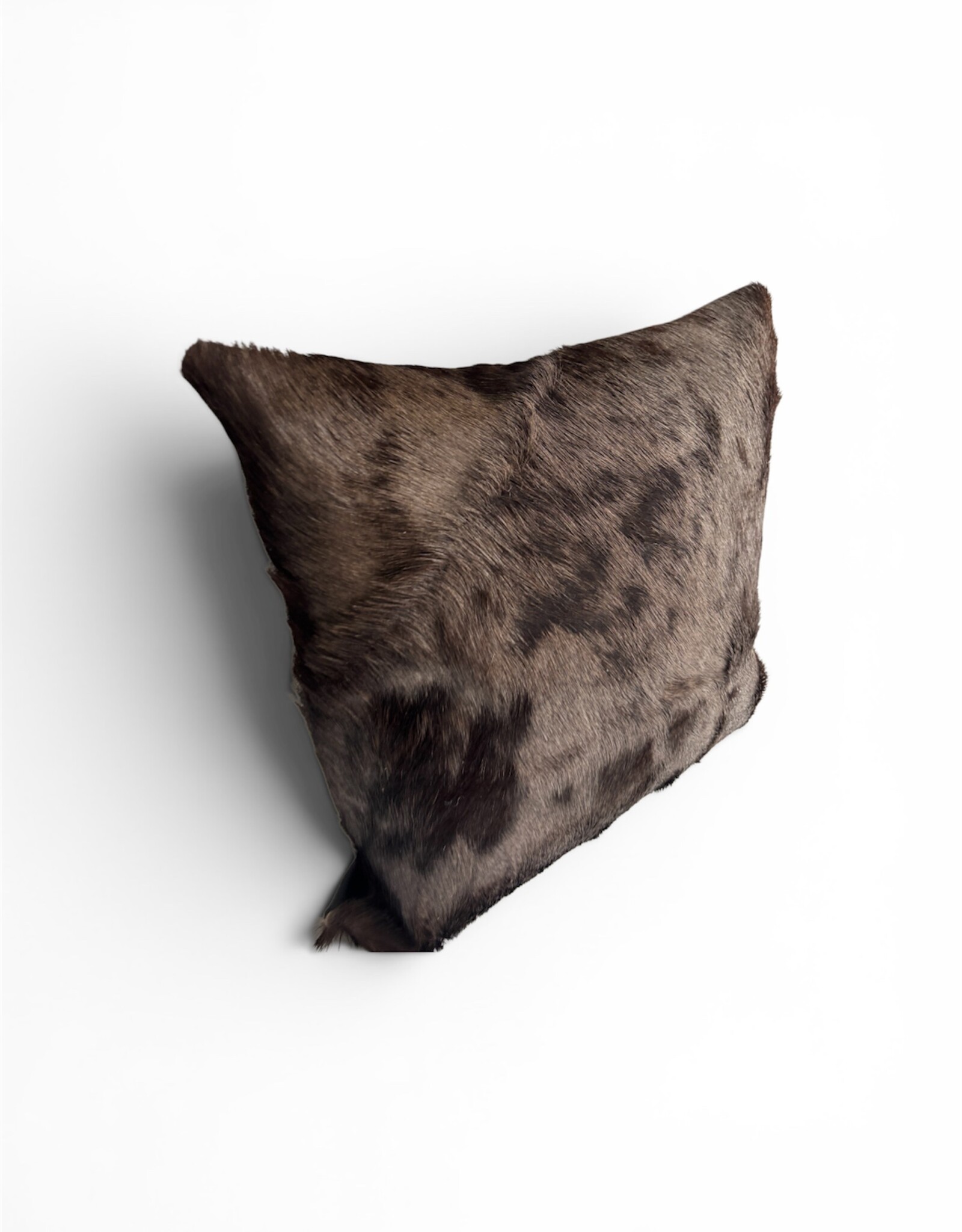 Cushion made from real gnu fur G007