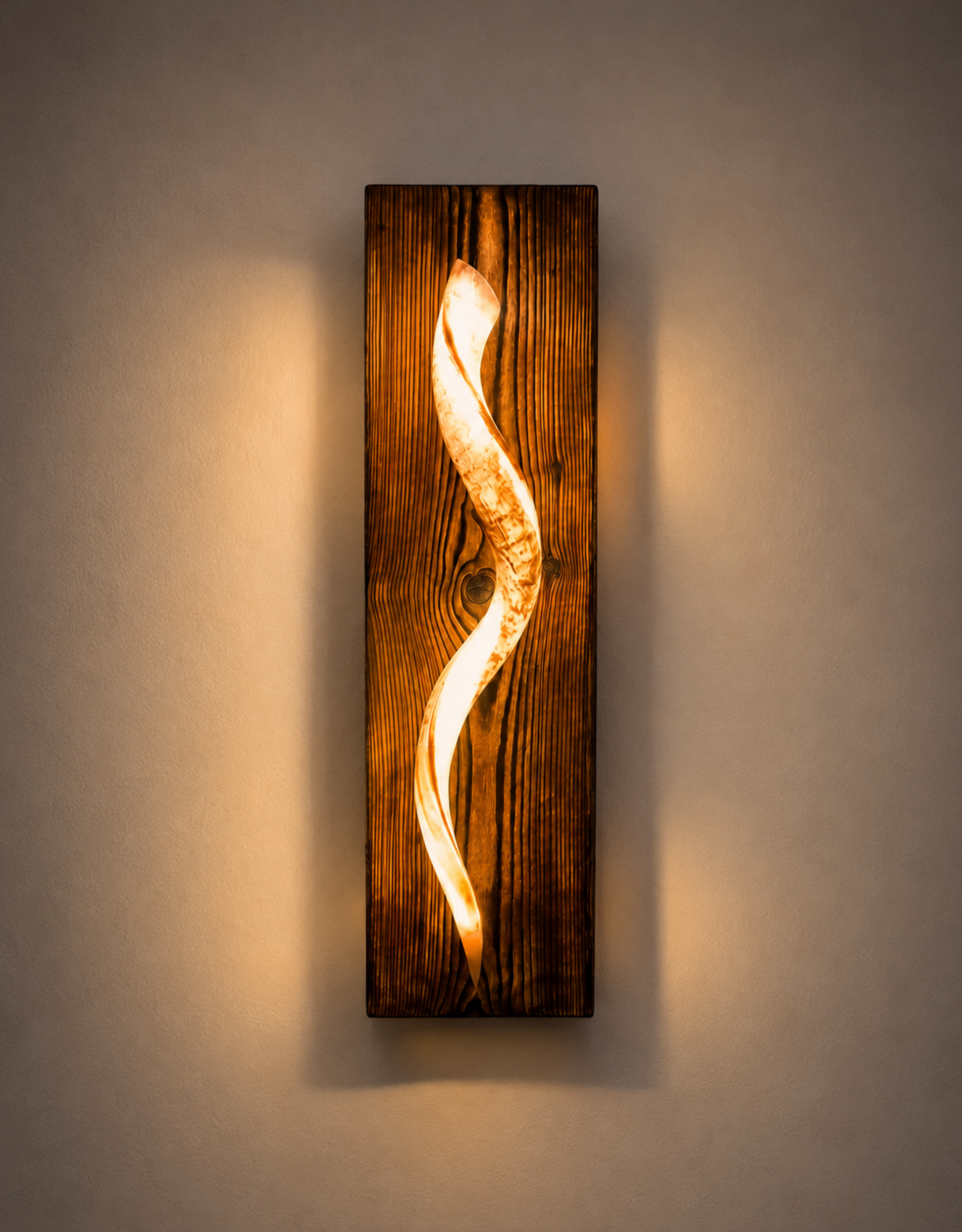 Handgefertigte Kuduhorn Wandlampe – Einzigartiges Exotisches Design mit LED-Beleuchtung