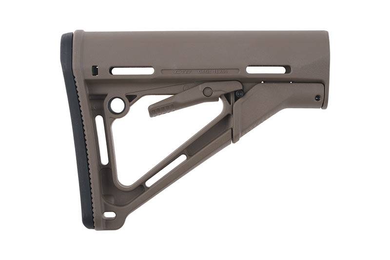 MagPul Mil-Spec AR-15 CTR - Terra escura plana